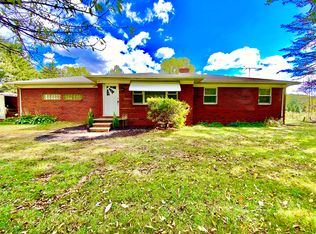 2477 Sunnydale Dr, Temperance, MI 48182