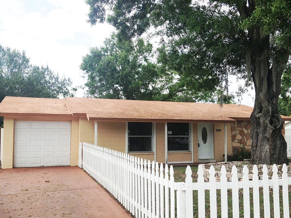 1st image of 6509 Runningwoods Dr