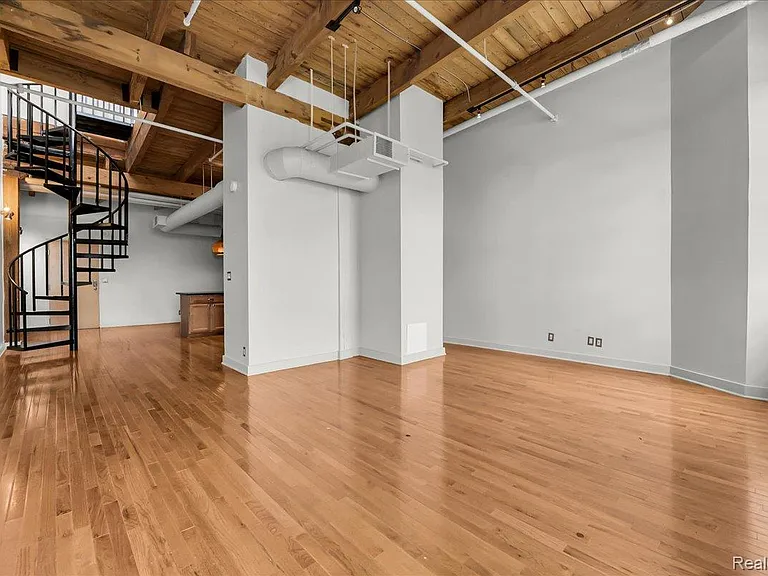6533 E Jefferson Ave #431 — Photo 10