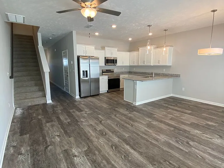 1808 Streamsong Dr — Photo 11
