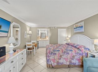 2555 Tamiami Trl N #156, Naples, FL 34103