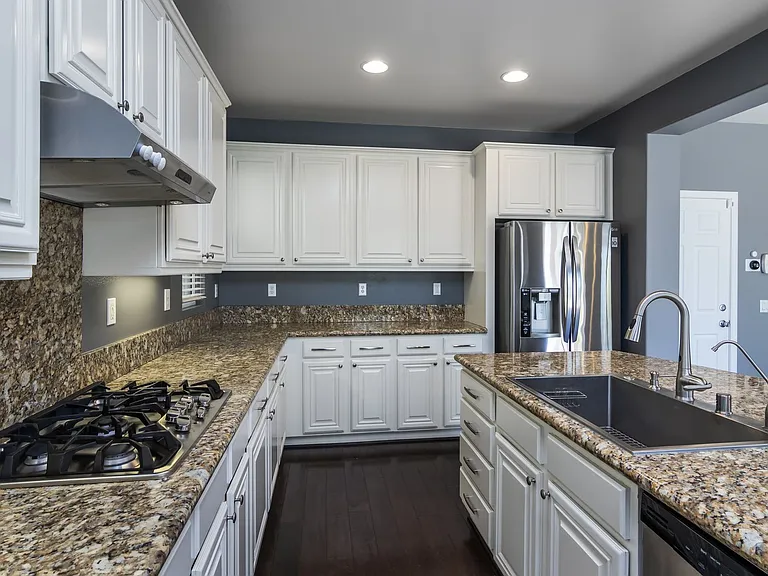 28031 Alta Vista Ave — Photo 10