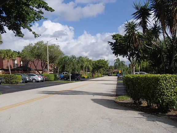 4th image of 6041 NW 54th Ln