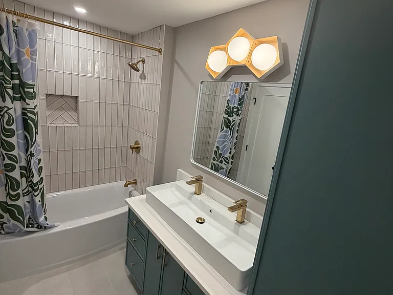 2504 Deerfoot Trl — Photo 35