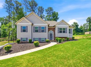 6055 Crowley Dr, Douglasville, GA 30135