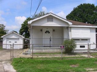 630 5th Ave, Harvey, LA 70058