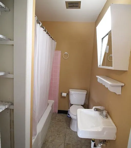 356 E Duncan St — Photo 7