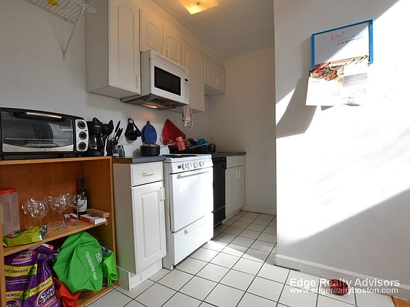 10 Shepard St. Boston - Brighton Unit Photo 4