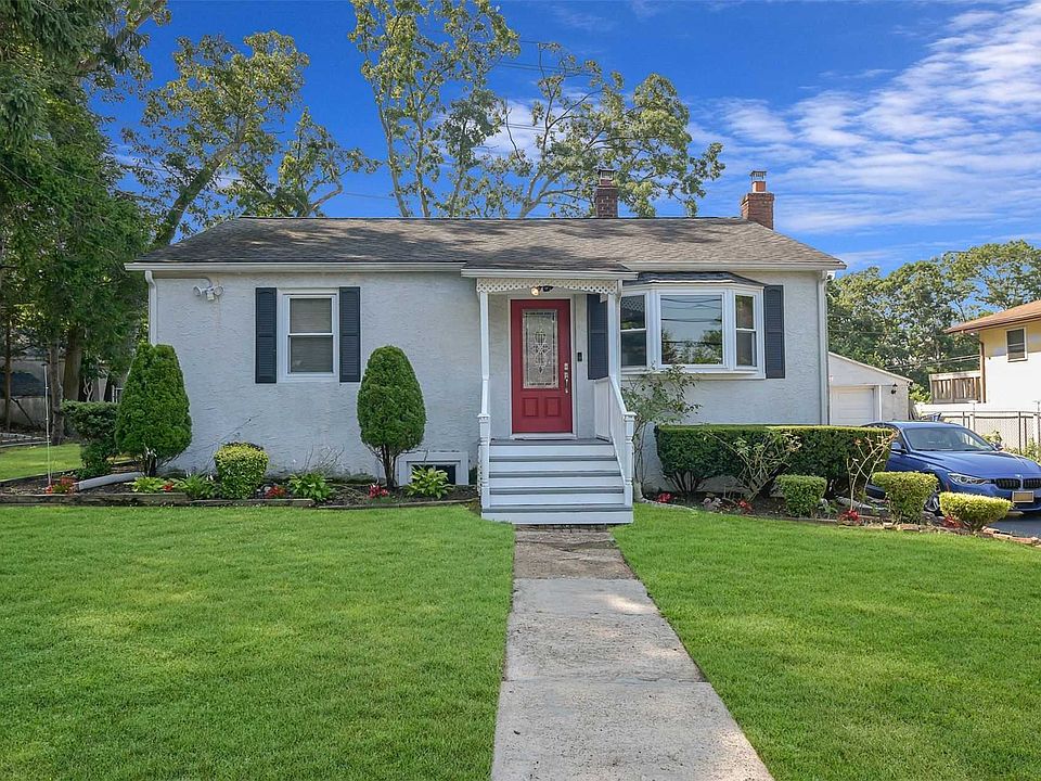 224 Fir Grove Rd, Ronkonkoma, NY 11779 Zillow