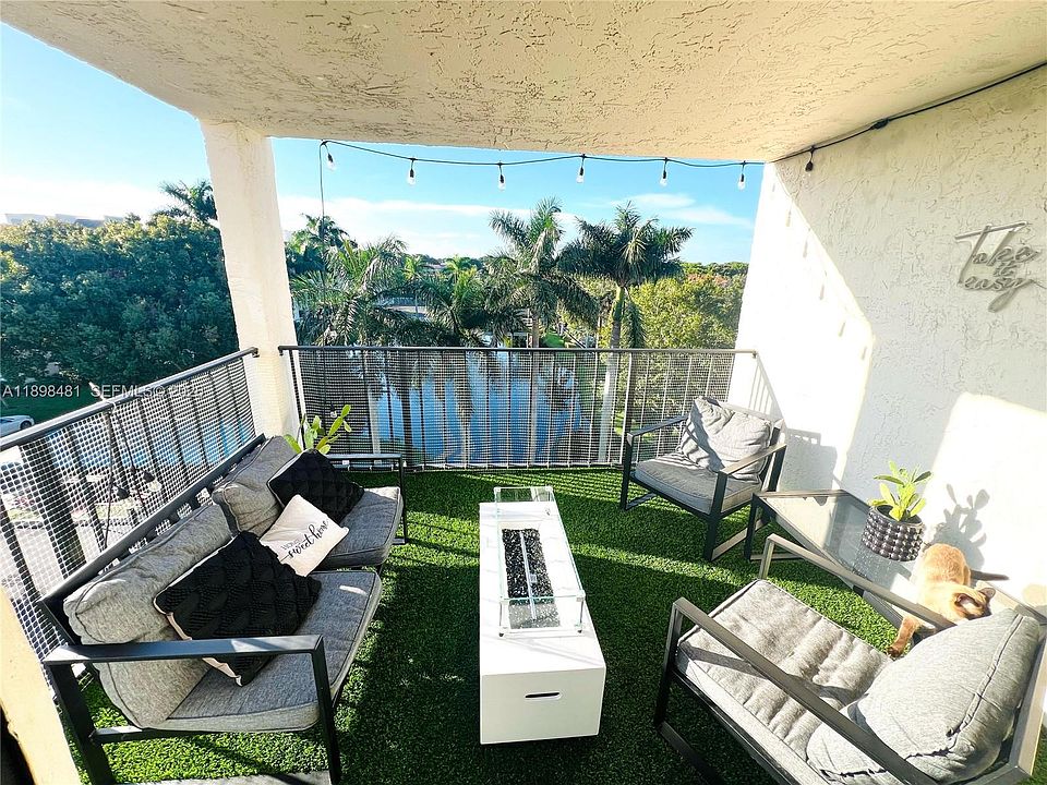 1st image of 6190 Woodlands Blvd APT 517