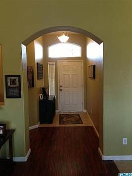 4th image of 112 N Lindsay St