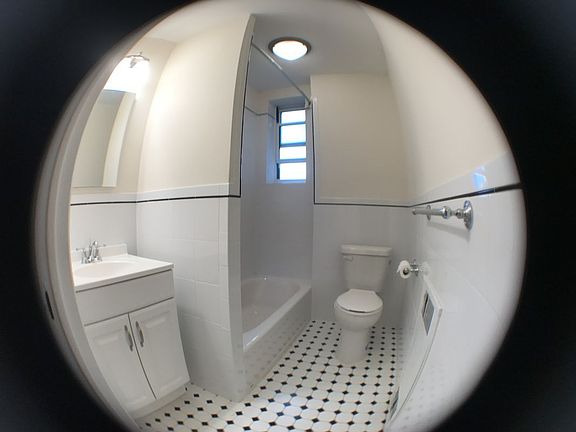 2nd image of 40 Shore Blvd APT 4H