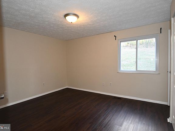 4th image of 6516 Homestake Dr S