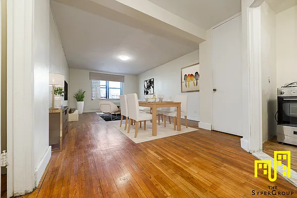 Rented by The Syper Group | media 8