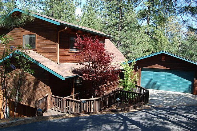 1st image of 2565 Elizabeth Dr