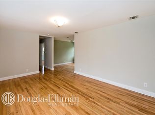 31 Eldridge St, Brentwood, NY 11717