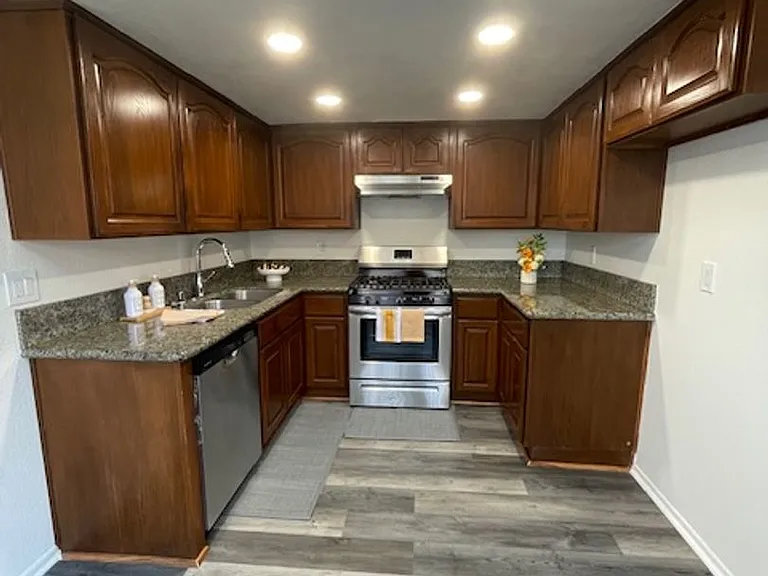 7714 Newlin Ave #15 — Photo 5