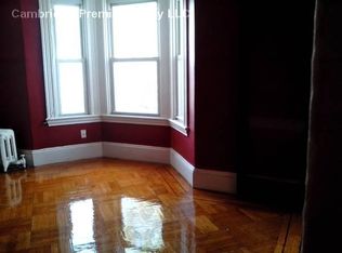 7 Austin St #B, Somerville, MA 02145