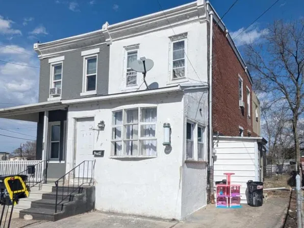 214 N 29th St, Camden, NJ 08105