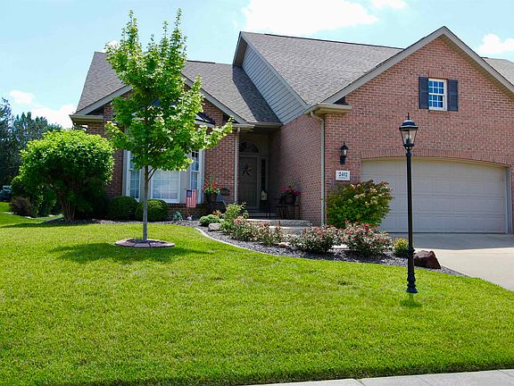 3rd image of 2402 W Chandler Ct