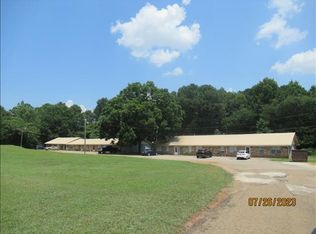 1711 Electronics Dr #D, Anniston, AL 36207