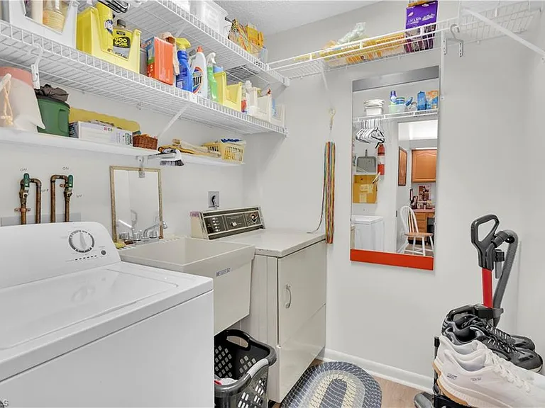 1251 Broadwater Dr — Photo 37