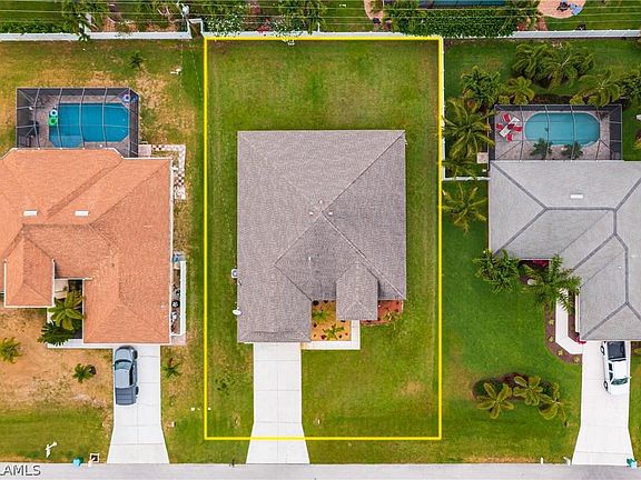 2nd image of 2322 SW 27th St