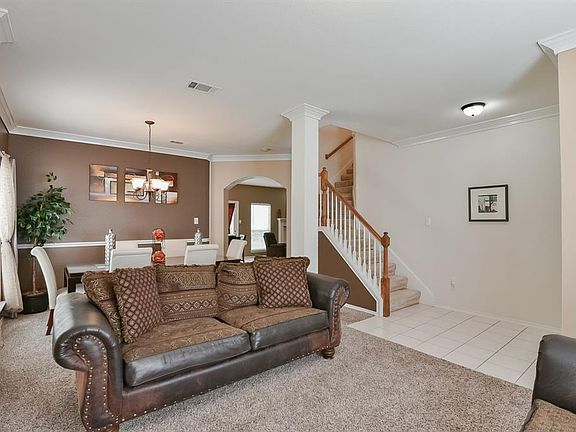 3rd image of 5915 Wisdom Creek Dr
