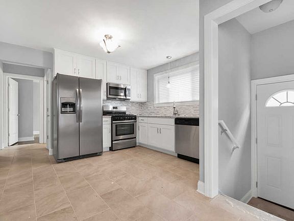 5th image of 4543 S Leclaire Ave