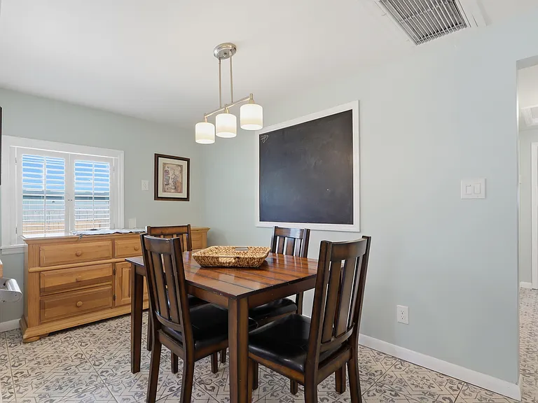 587 Dixie Hwy — Photo 19