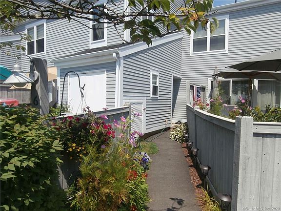 4th image of 92 Limewood Ave #6B