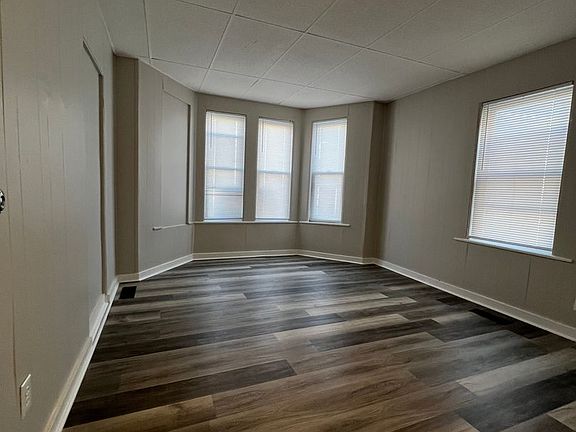 3rd image of 18 Blossom St #18A