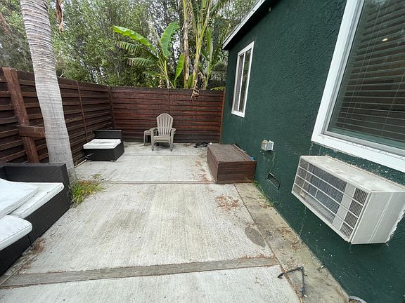 3rd image of 607 6th Ave #607