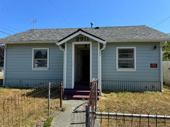 3911 E St, Eureka, CA 95503