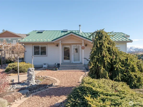122 Riviera Drive, Chelan, WA 98816