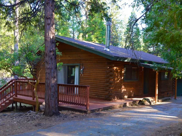 6164 Speckled Rd, Pollock Pines, CA 95726