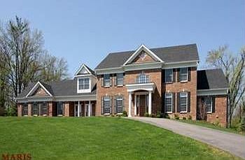 1st image of 2433 Town And Country Ln