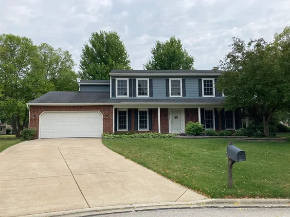 2817 Vail Ct, Lisle, IL 60532