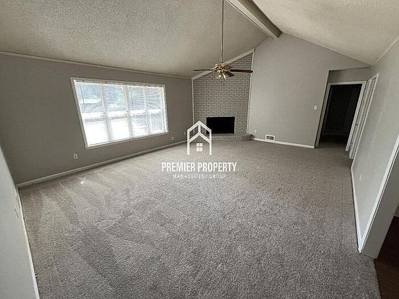 3rd image of 5015 Bringlewood Cv