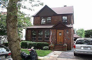 1st image of 19 Violet Ave