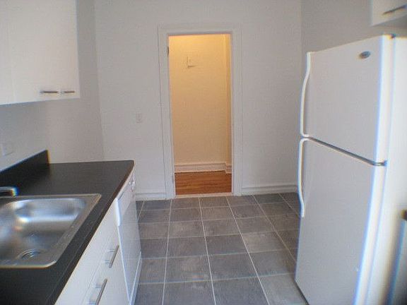 4th image of 3706 81st St APT 5A