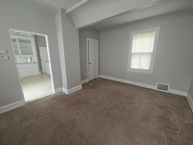 2456 N Bartlett Ave — Photo 11