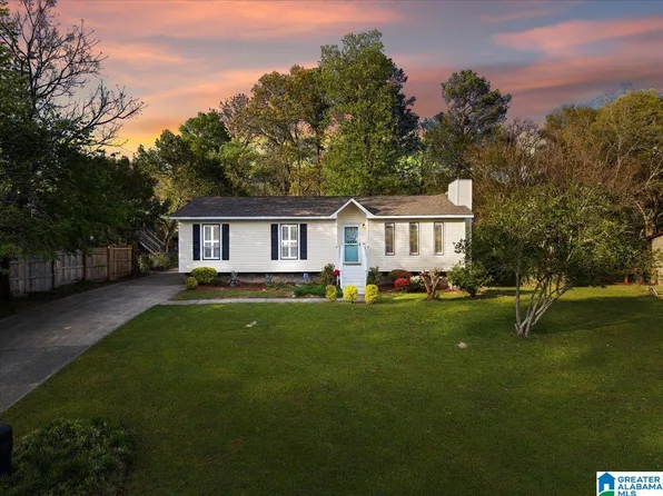 5007 Stonearbor Dr, Pinson, AL 35126