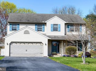 4 Bumblebee Ct, Myerstown, PA 17067