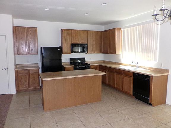 2nd image of 235 W Calle La Bolita