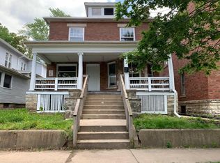 208 N Hickory St, Joliet, IL 60435