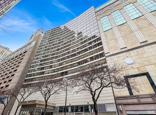 110 E Delaware Pl APT 401, Chicago, IL 60611