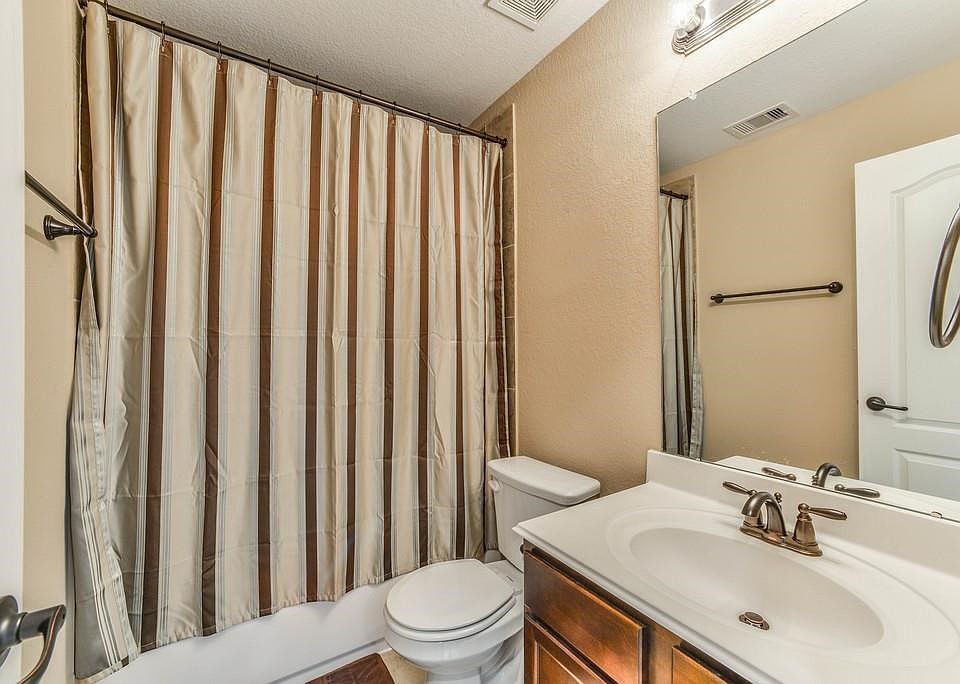 1st image of 11107 N Country Club Green Dr