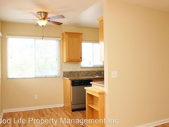 3rd image of 3053 C St #7421977