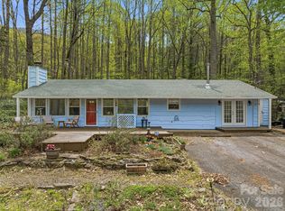 36 Dogwood Dr, Maggie Valley, NC 28751